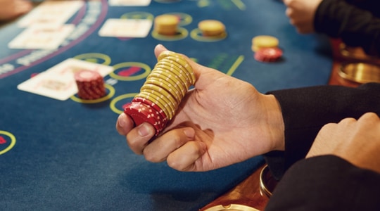 Doorspelen of uitbetalen?