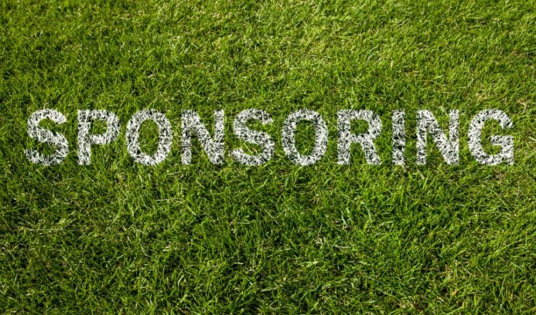 hacksaw gaming debuteert als shirtsponsor in het betaalde voetbal