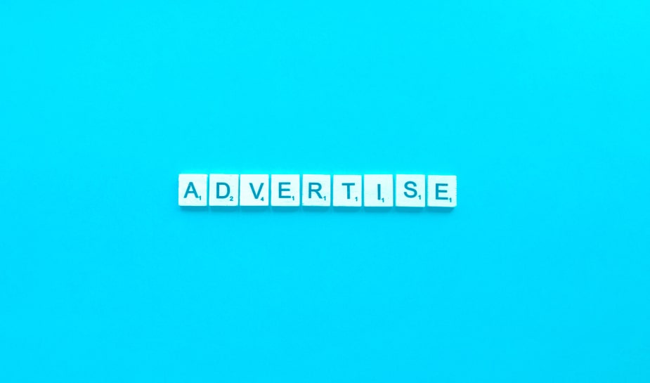 invloed van gokbedrijven op nieuwe reclameregels onder kritiek