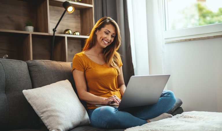 social interaction online gambling