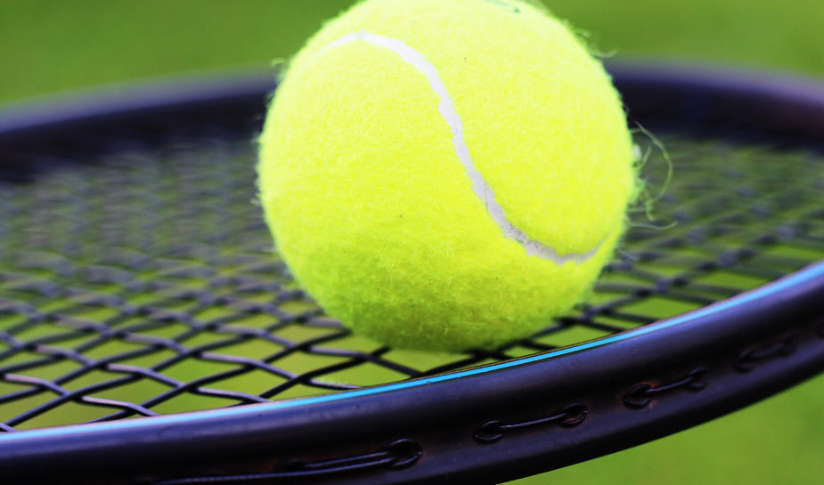 schorsingen-voor-tennisofficials-wegens-corruptie-en-matchfixing