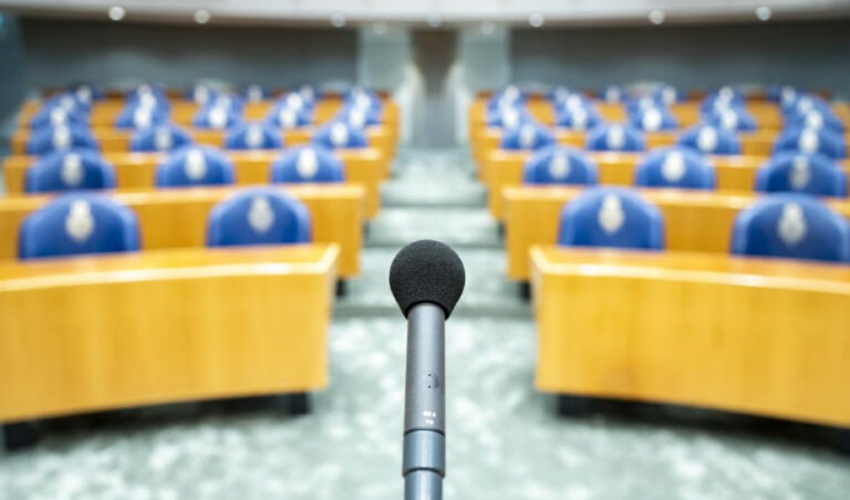 stemming-moties-tweede-kamer-logo